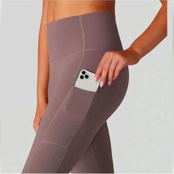 TAVI Active Legging New With Tags - Picture 3 of 9